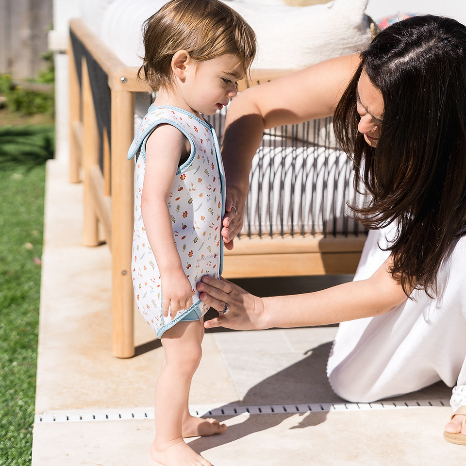 Baby Wrap™ Little Acorns