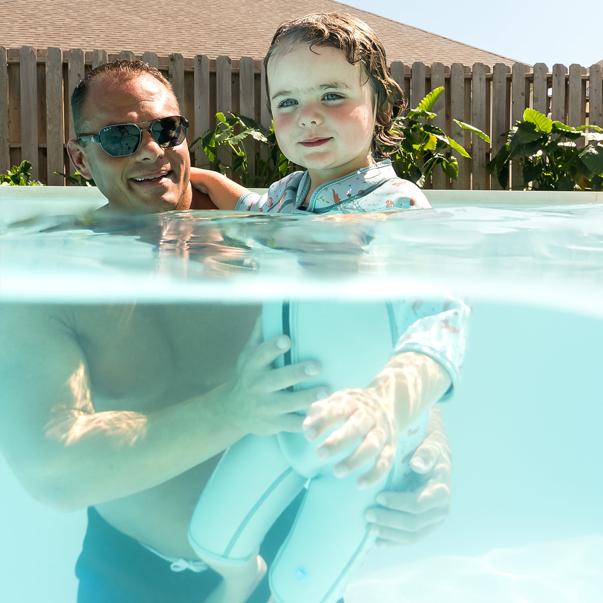 Shorty Wetsuit Playful Otters