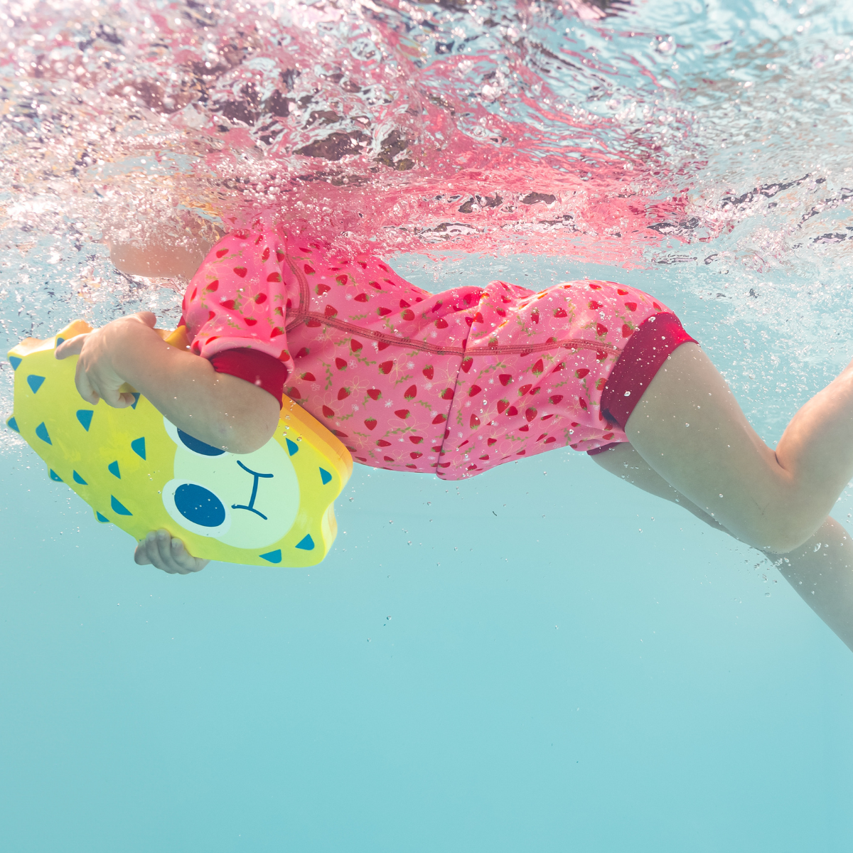 Happy Nappy™ Costume & Float Bundle