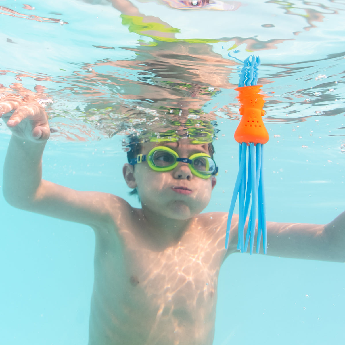 Toddler Splash Jammers™, Rash Vest & Dive Toy Bundle